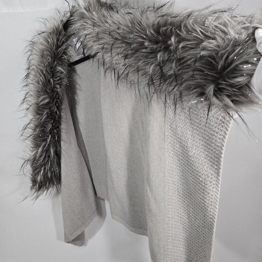 Vintage GRAY Metallic Faux Fur Collar Asymmetrical Hem Open Knit Cardigan Size M - Picture 6 of 17